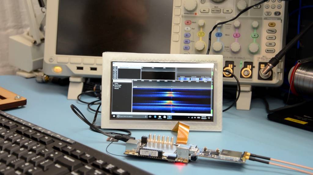 LimeSDR Mini on a LattePanda