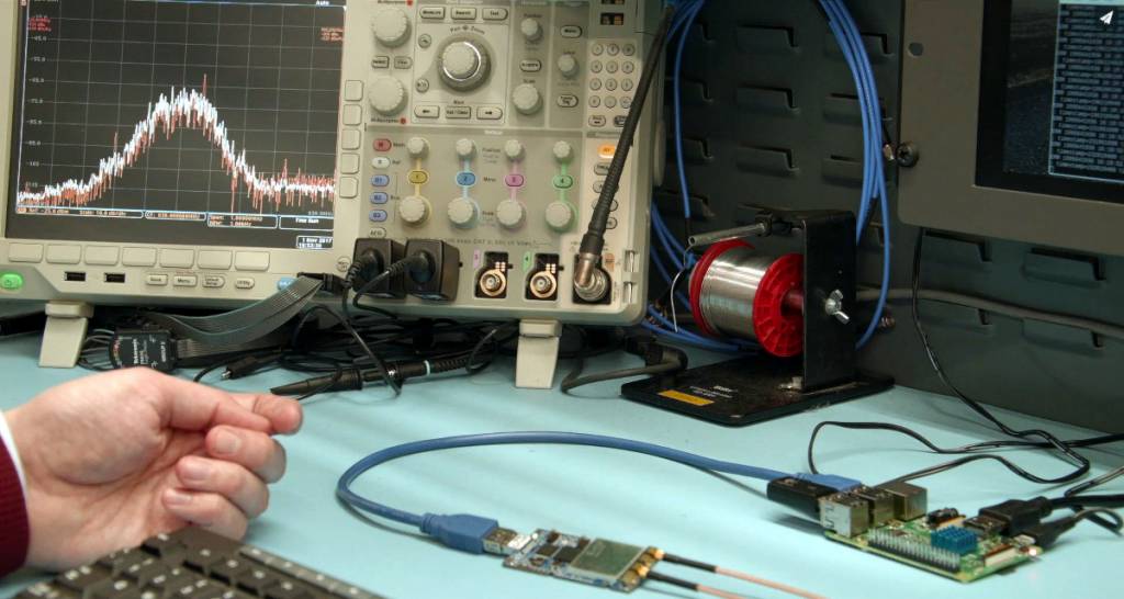 LimeSDR Mini Basestation Demo