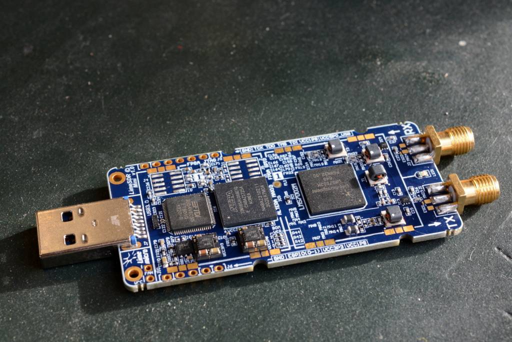 LimeSDR Mini – MyriadRF